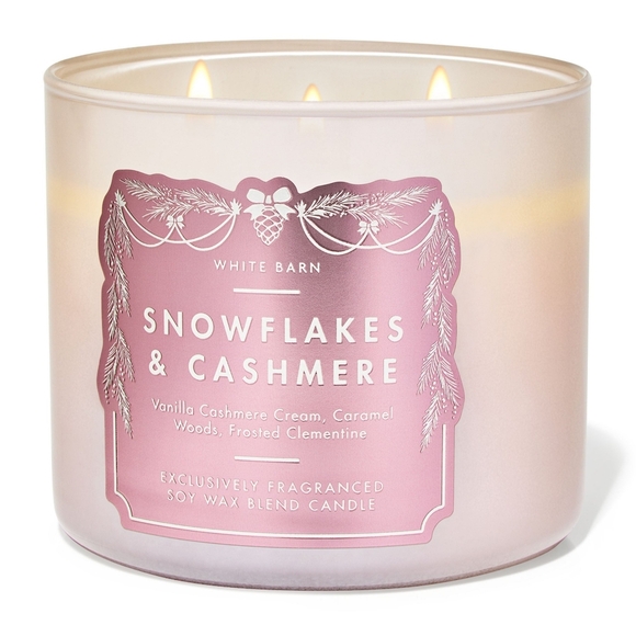Bath Body Works White Barn Snowflakes & Cashmere 3-Wick Candle NEW - Picture 1 of 1